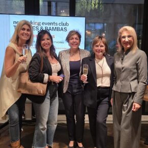 Lucía, Mireia, Pepa, Itziar y Nati 
