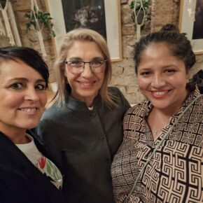 Núria, Lucía y Kenia 